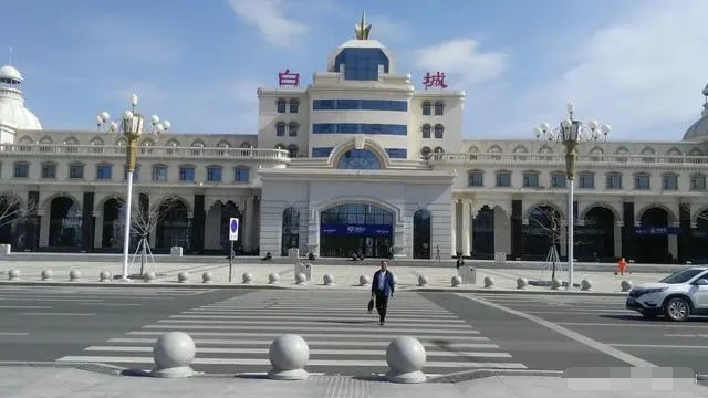 武漢到白城物流專線-武漢至白城貨運(yùn)公司